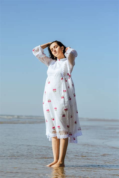 White Chiffon Dress – Jilmil