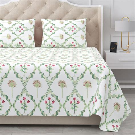 Double King Size Bedsheet Set Cotton with 2 Pillow Covers Motifs Desig ...
