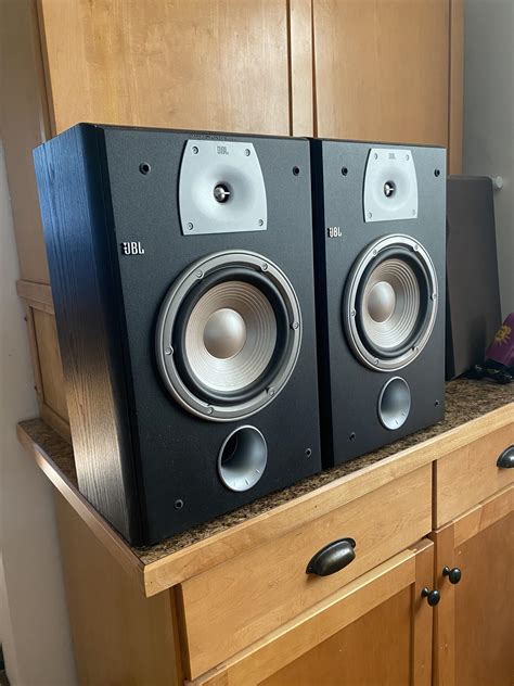 I was gifted these JBL Northridge N28 speakers, they looked really ...