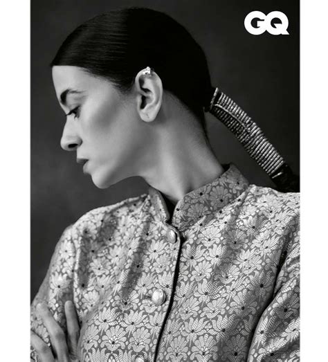 Madboy Mink’s dynamic duo, Saba Azad and Imaad Shah, redefine festive ...