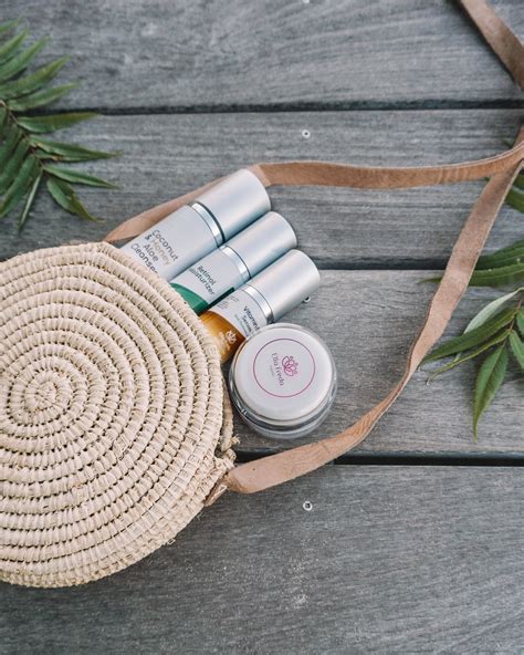 How to Reduce Sagging Jowls - Ella Freda Organics