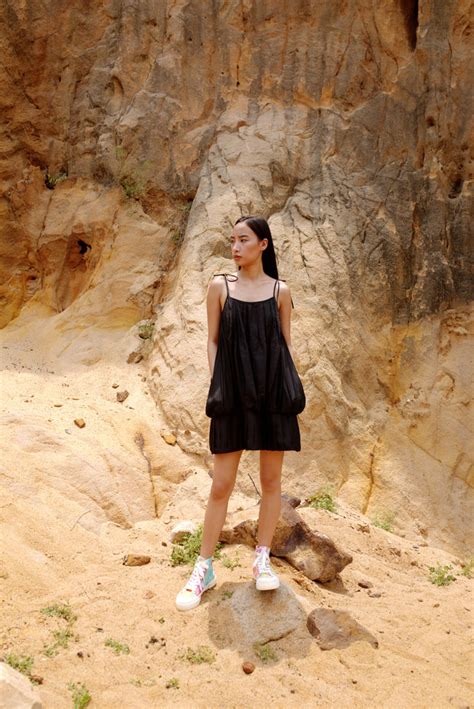 Elaya Silk Balloon Dress | ituvana