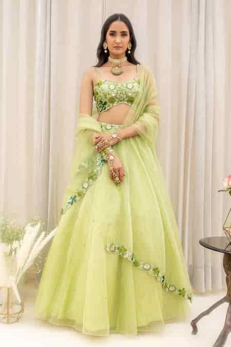 Buy Green Organza, Shantoon Sweetheart Neck Floral Embroidered Lehenga ...