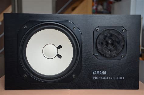 ¿como suenan las Yamaha NS-10?