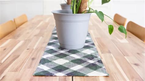 Image result for Table Runner Patterns Clip Art