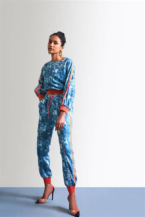 Designer Sweatshirts For Women | Stylish Sweatshirts | MellowDrama