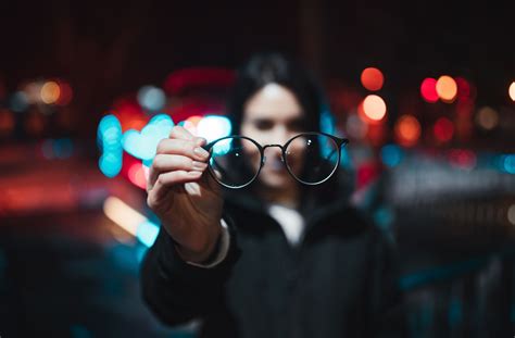 What Causes Astigmatism to Worsen? | Urban Optique