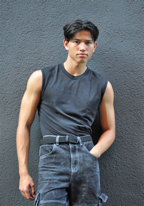 LAURENCE NIEWIND | Snoop Models