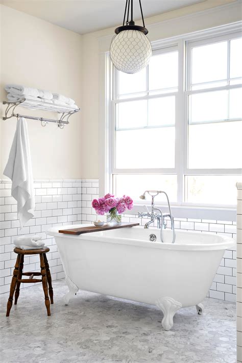 36 Best Clawfoot Tub Ideas for Your Bathroom