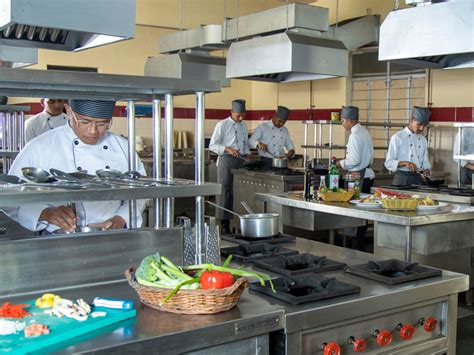 Laboratories | Amrapali University