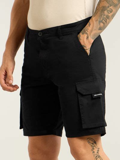 Shorts for Men - Buy Latest Men's Shorts Online at Beyoung
