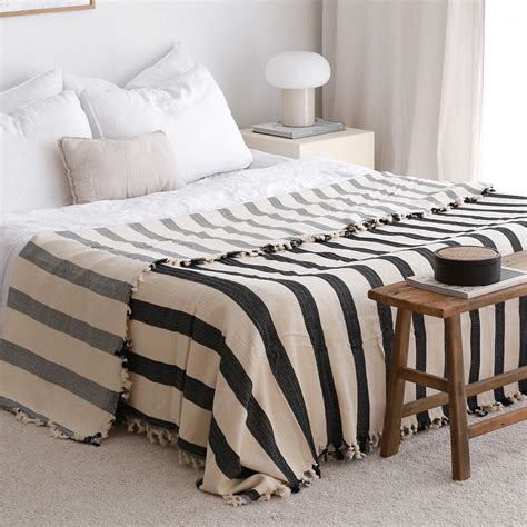 King Bed Throw Blanket, Cotton Coverlet Queen, Striped Throw Blanket ...