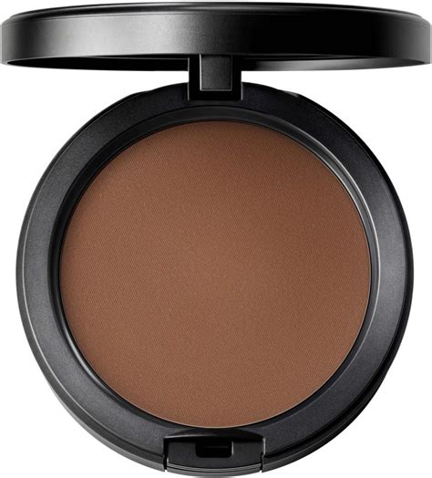MAC Cosmetics Studio Fix Powder Plus Foundation NC63 | lyko.com