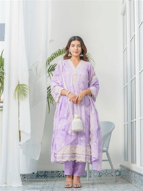 Floral Embroidered Straight Kurta & Trousers With Dupatta – Buy Best ...