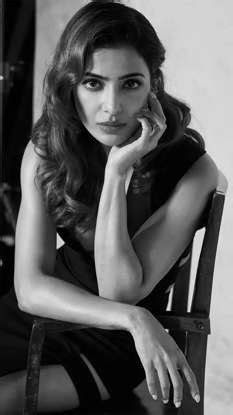 Samantha Ruth Prabhu stuns in her latest photoshoot