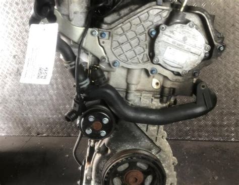 Bare Engine MERCEDES-BENZ A-Klasse (W169) buy 700.00