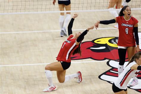 Louisville volleyball win, first team to down UNC in ACC play – The ...