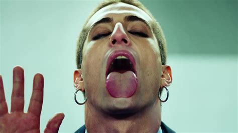 ausCAPS: Damiano David nude in Gossip music video