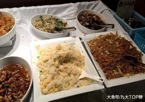 日本小尾羊火锅变食堂: 自助快餐1个人才33元, 麻婆豆腐最受欢迎