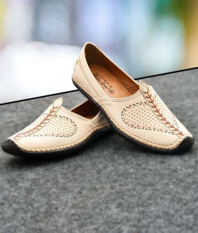 Bigboon store - Buy Handmade Ethnic Footwear, Mojari for men's shoes ...