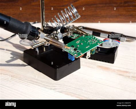 Assembly computer install power supply hi-res stock photography and ...