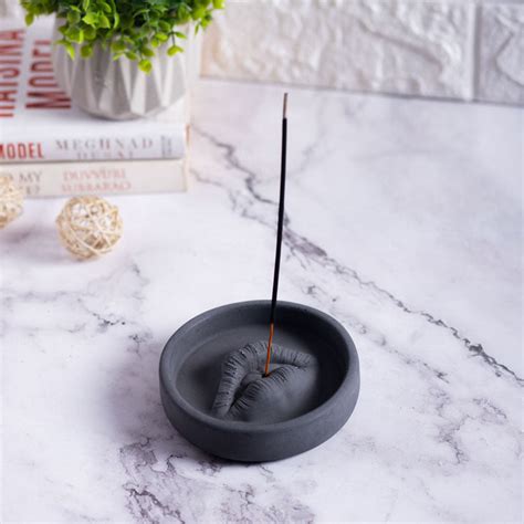 CircLip Lip-shaped Incense Stick Holder – Greyt