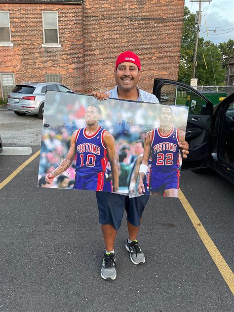 Detroit fan extraordinaire Andy Isaac leaves amazing legacy — and great Chicago Bears diss