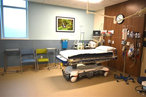 MultiCare and Overlake cut ribbon on county’s first ever off-campus ...