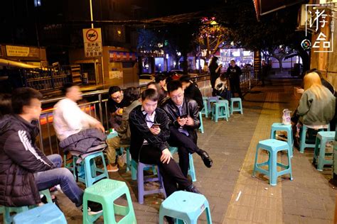 重庆方言里的文化生活：喝酒必须乱劈柴，打麻将不能输齐唐家沱 - 知乎