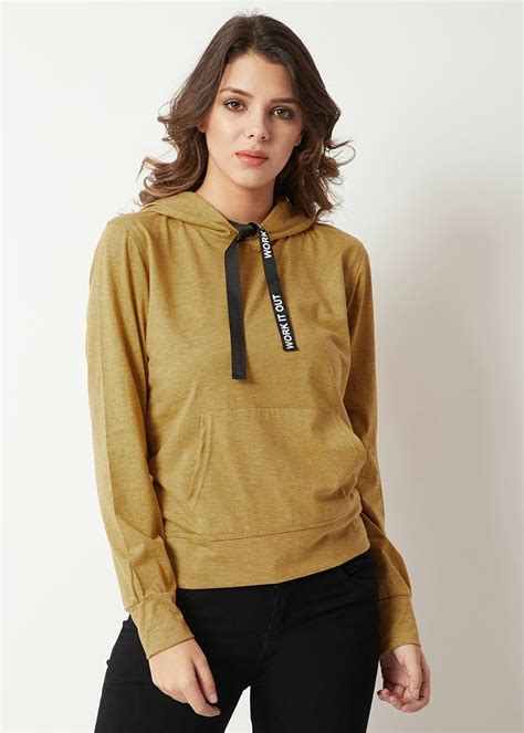 Get Hold The Edge Twill Hooded Sweatshirt at ₹ 800 | LBB Shop