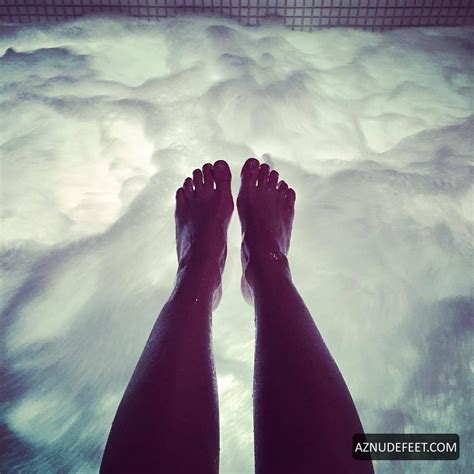 KIMBERLY-SUE MURRAY Feet - AZNudeFeet