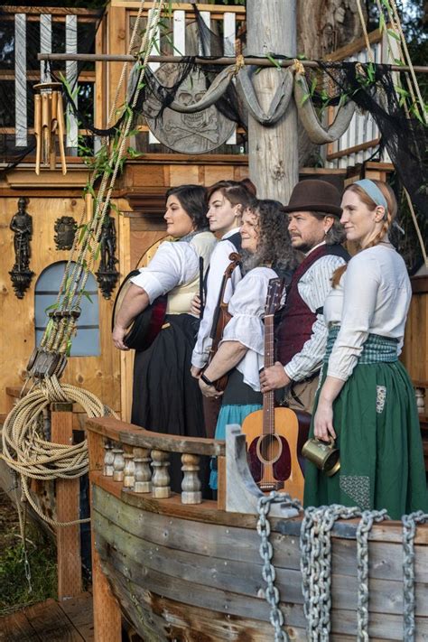 The Monkeys at OLooneys, O'Looney's Irish Pub, Gig Harbor, 13 April ...