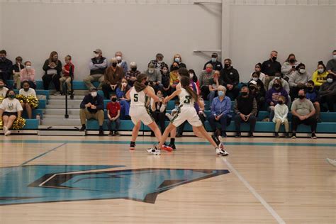 Basketball – MS – GIRLS – Excelsior Classical Academy Athletics