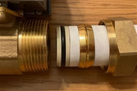 How to Install Compression Fitting 的图像结果