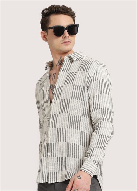 Buy Men's Check Shirts Online in India | Banana Club