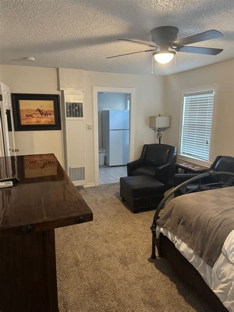 Midland Places To Stay | Airbnb