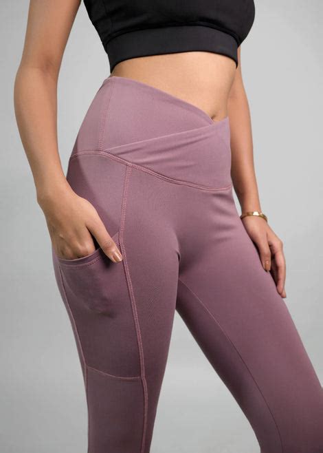 Cross Belt Tight – Flurr