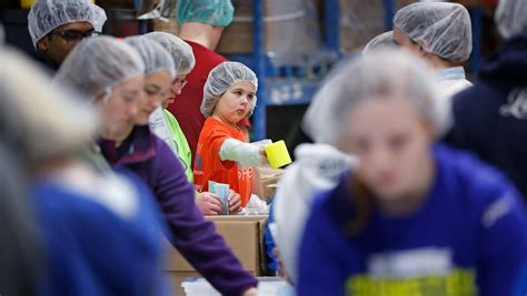 Black Friday volunteer opportunities in Indianapolis