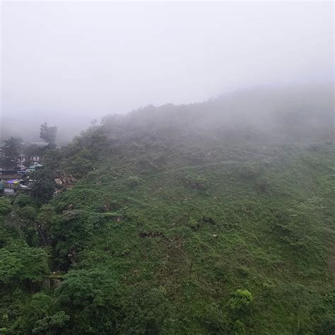 THE HOSTELLER BAM RISHIKESH - Hostel Reviews, Photos, Rate Comparison ...
