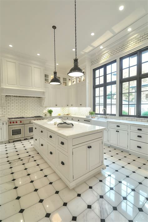 19 Flooring Ideas That Perfectly Match White Kitchen Cabinets | White ...