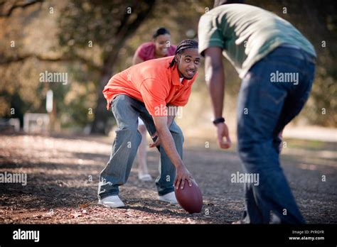 Play Football 的图像结果