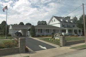 Adams Funeral Home - Ozark, Missouri (MO) - Funeral Flowers