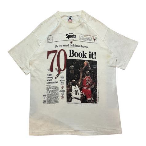 【D4】90s FRUIT OF THE LOOM MICHAEL JORDAN CHICAGO BULLS newspaper T ...