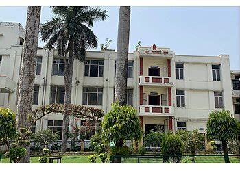 3 Best Arts Colleges in Meerut, UP - Expert Recommendations