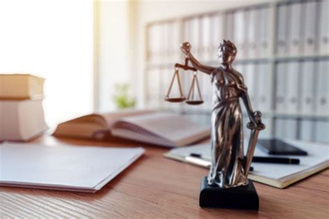 Welcome to Dhwaj & Associates || Advocates & Consultants