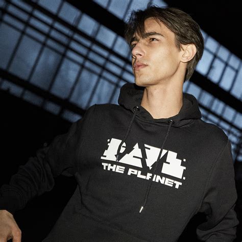 Official Rave The Planet Shop