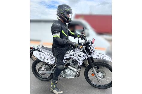 Kawasaki KLX230 S spotted again: clearest spy shots yet