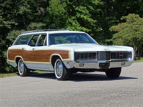 1970 Ford Country Squire | Raleigh Classic Car Auctions