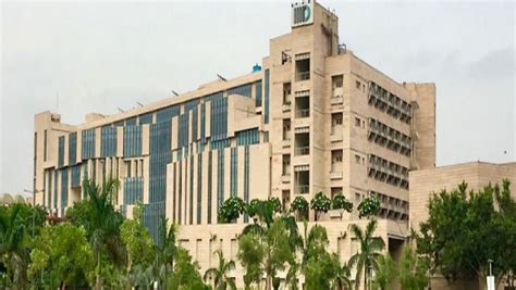 Delhi govt to set up sustainable mobility centre with IIIT Delhi