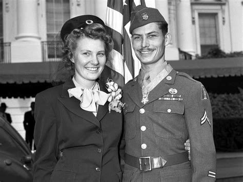 Hacksaw Ridge: The True Story of Desmond Doss